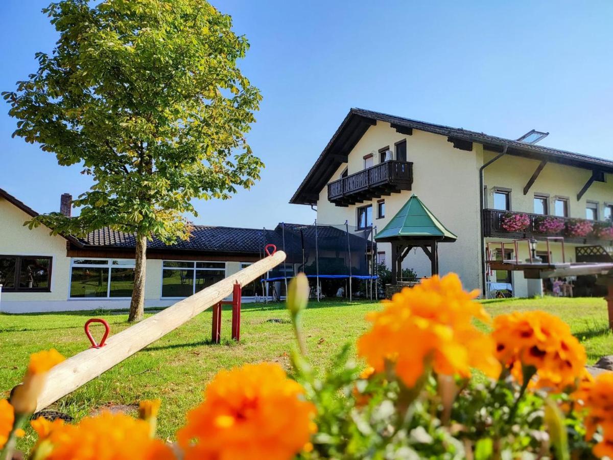 Fruehstuecks-Pension Lichtenauer Hof Thyrnau Exterior photo