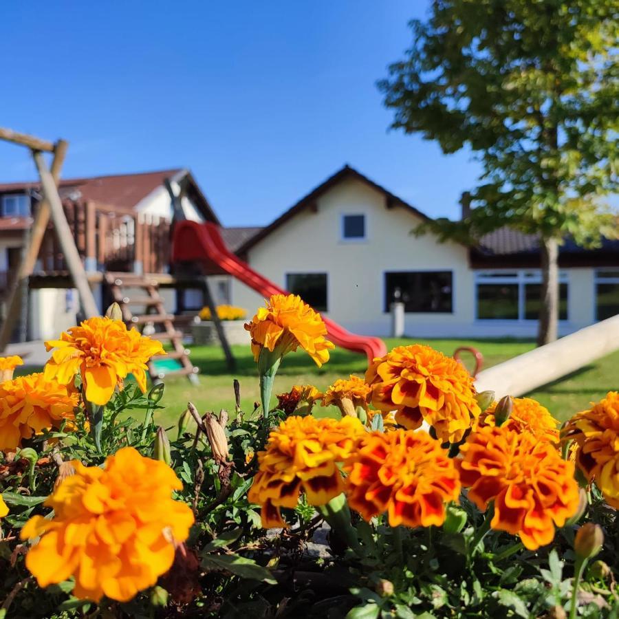 Fruehstuecks-Pension Lichtenauer Hof Thyrnau Exterior photo